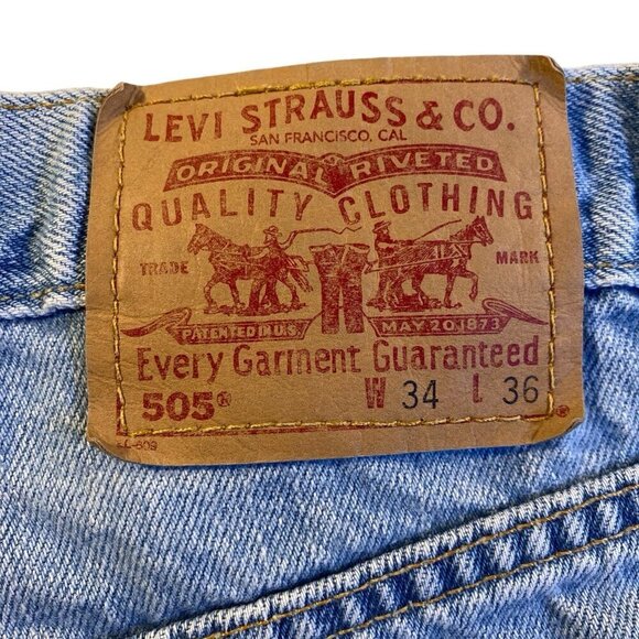 Vintage Levi's 505 Regular Fit Straight Leg Jeans Size 34x36 100% Cotton - Picture 3 of 7